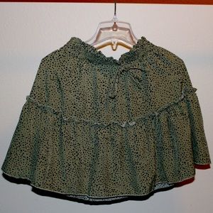 Green spotted skirt